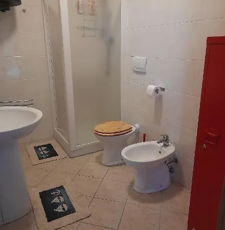 아파트 Fiera Levante *